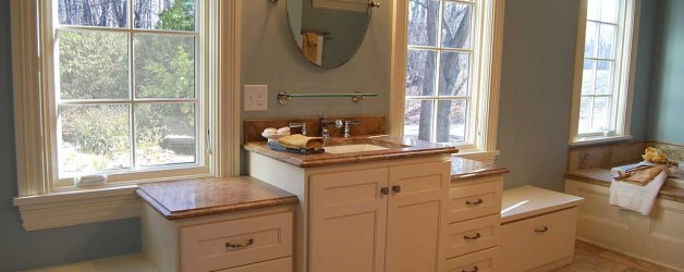 How to Choose the Best Bathroom Vanity for your Custom Home